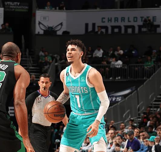 切尔西内部会议纪要流出——今晨手感冰凉，NBA季后赛使命明确，年轻球员得到机会的简单介绍球速体育直播